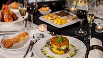 Sexy Cabaret Show with Dinner in Lisbon