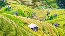 Exploring Mai Chau full day group tour