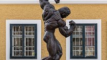 Private Day Tour Graz and Arnold Schwarzenegger Museum 
