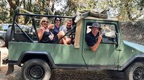 Private Tour in Sintra and Cascais by Jeep 