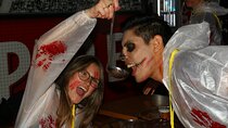 Porto: Halloween Pub Crawl 4 bars, 1 club, Scary Games & 7 Drinks
