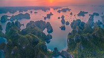 Enchanting 2 Days,1 Night Halong Bay Cruise: Enjoy 3-Star Comfort