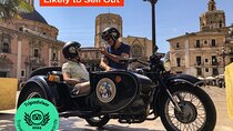 Valencia Highlights on a Vintage Sidecar with local driver