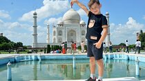 Sunrise Taj Mahal, Agra Fort & Baby Taj Tour from Jaipur by Car