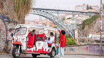 Porto: tuk tuk adventure tours old town 1h