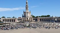 Private Tour: Fátima, Nazaré and Óbidos 