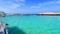 Snorkeling in Daymaniat Island