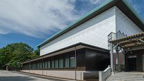 Tokyo Art Culture Tour in Sannomaru Shozokan Museum