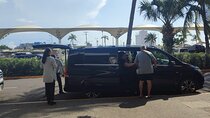 PVR VIP Round trip transfers Airport - Old part of Town - Airport