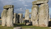 Stonehenge Roman Bath Private Tour with Admission