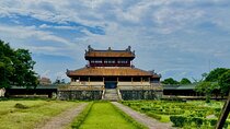 9 hours private charter From Danang to Hue 