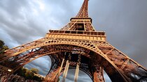 Paris Guided Night Tour with CDG Airport Pickup