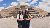 Teotihuacan guided tour, cave breakfast with CDMX transportation