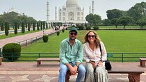 Taj Mahal and Agra Private Car Tour from Delhi with 5* Lunch