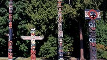 Stanley Park to Totem Poles: Vancouver’s Scenic Walk