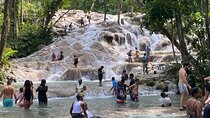 Jamaica: Green Grotto Caves and Dunn's River Falls Daytrip