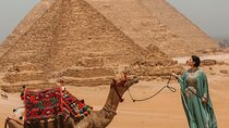 Cairo : Giza pyramids Sphinx Pyramid Inside & Professional Camera