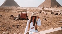 private day tour Giza pyramids and Sphinx from Cairo Giza hotels