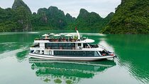 Pamela Luxury Cruise Experience in Halong Bay