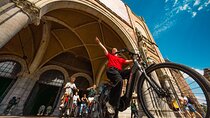 Amsterdam: E-Bike Sightseeing Tour
