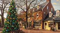 Private Colonial Williamsburg Christmas Holiday Decorations Walking Tour
