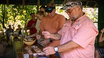 Chocolate Tour Premium: Lunch & Transportation