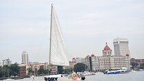 Mumbai Bay Breeze Sail on a Compact Yacht Experience