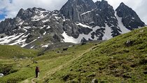 Kazbegi & Juta, 2-day tour. (easy hikings)