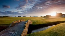 St. Andrews & The Old Course Private Day Tour with Scottish Local