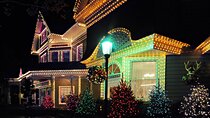 Cookeville Christmas Lights Luxury Tour in the RoadStallion