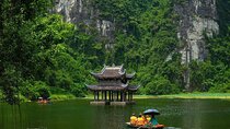 Ninh Binh Luxury Day Trip: Hoa Lu, Trang An, Mua Cave from Hanoi