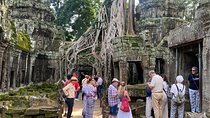 2 Days Private Tour Discovering Angkor Wat and Floating Village