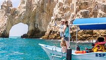 Cabo Glass-Bottom Boat – Arch, Marine Life & Scenic Views