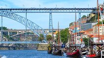 Lisbon to Porto with Stops Óbidos And Nazaré