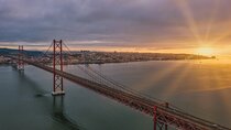 Lisbon Private 6h Customizable Tour with Transportation