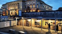 Berlin By Night by Private Minivan Highlights and Taylor made