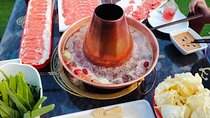 Beijing Shichahai Hutong Dinner and Beer Walking Tour