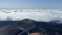 Private Etna 2000m Tour from Catania + Wine and Food Tasting
