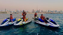 Jet Ski : Admire the Skyline & the Majestic Burj Khalifa
