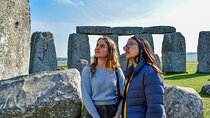 Exclusive Stonehenge Inner Circle and Windsor Walking Tour