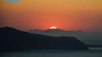 4 Hours Private Sightseeing Tour in Santorini