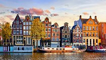 Private transfer from Paris to Amsterdam, 2h Stop in Brussels