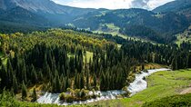Kyrgyzstan Highland Lakes and Yurt Camps Adventure Trip
