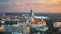 Private transfer: Amsterdam to Hannover, 2h stop in Marienburg