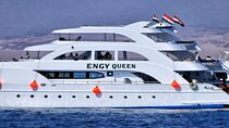 Luxury VIP Yacht White Island & Ras Mohamed