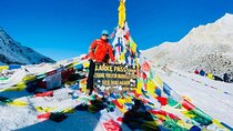 Private Manaslu Circuit Trek at Himalayas