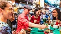 Private and Personalized Tokyo Night Tour with a Local Host