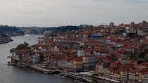 Transfer to Porto with Óbidos and Nazaré