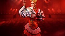 By Night Tour: Roxy Dinner Show with Transfer