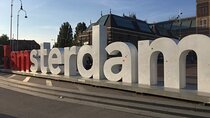 Private walking tour in Amsterdam incl. luxury Canal Cruise